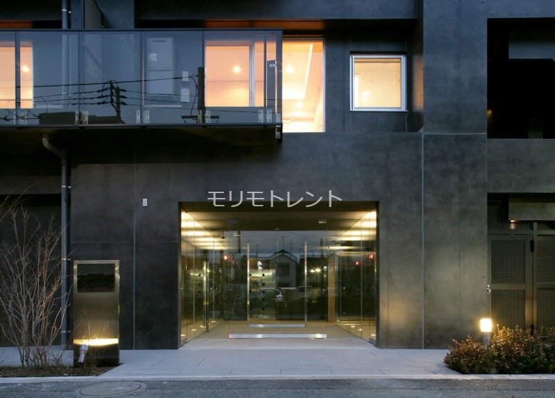 エントランス　エントランス