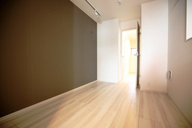 居室・リビング　ゆったりした洋室です