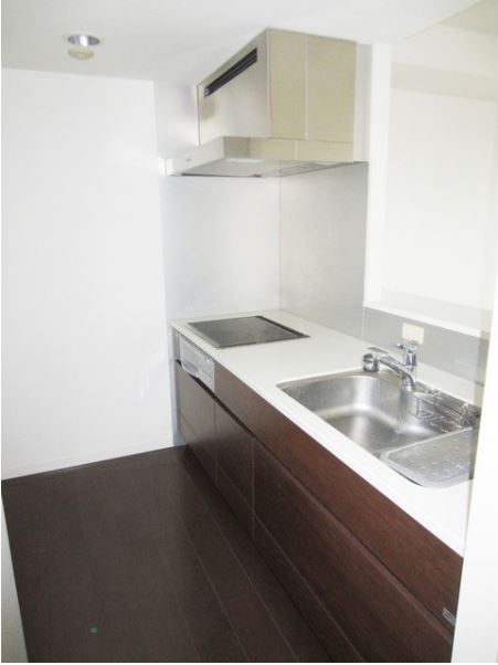 キッチン　他のお部屋の参考写真です。