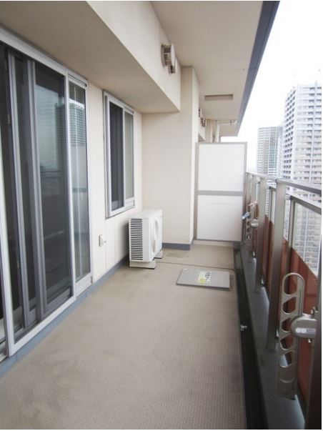 バルコニー　他のお部屋の参考写真です。