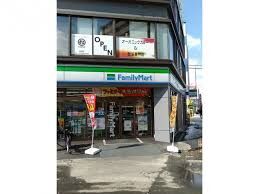 コンビニ　ファミリーマート白石バスターミナル前店（コンビニ）まで393m