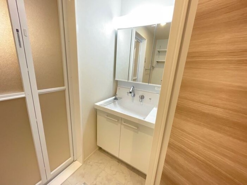 洗面設備　図面と現状に相違がある場合には現状を優先