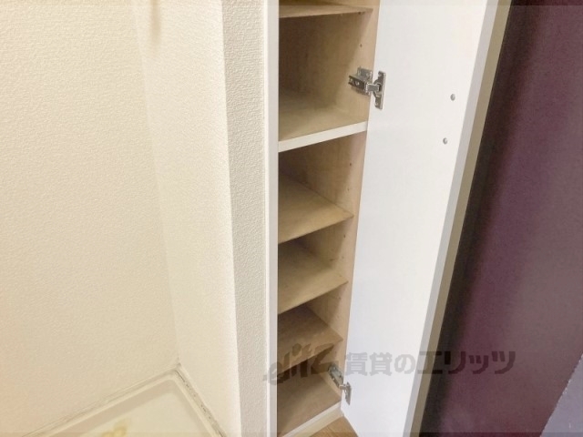 収納　下駄箱