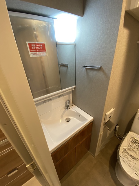 洗面設備　お出かけ前の最終チェックを。