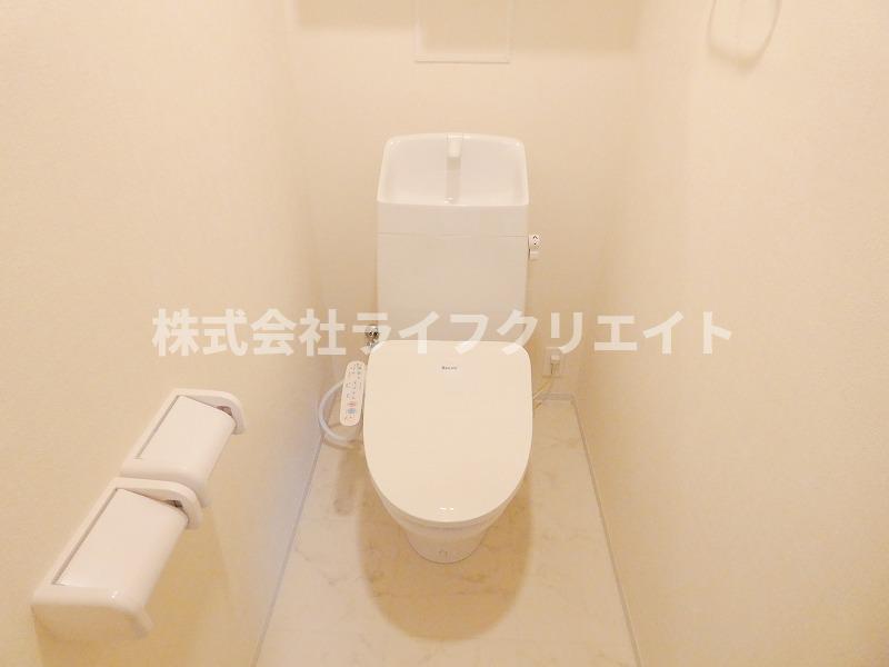 トイレ　※同ハウスメーカー施工既存物件（イメージ写真）