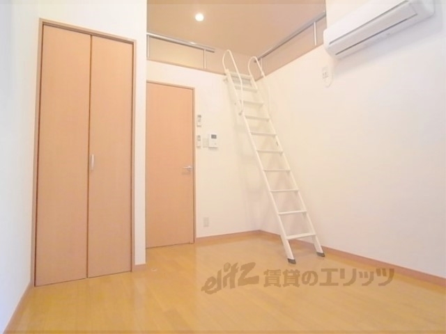 居室・リビング　居室