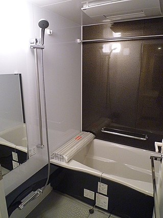 バス・シャワールーム