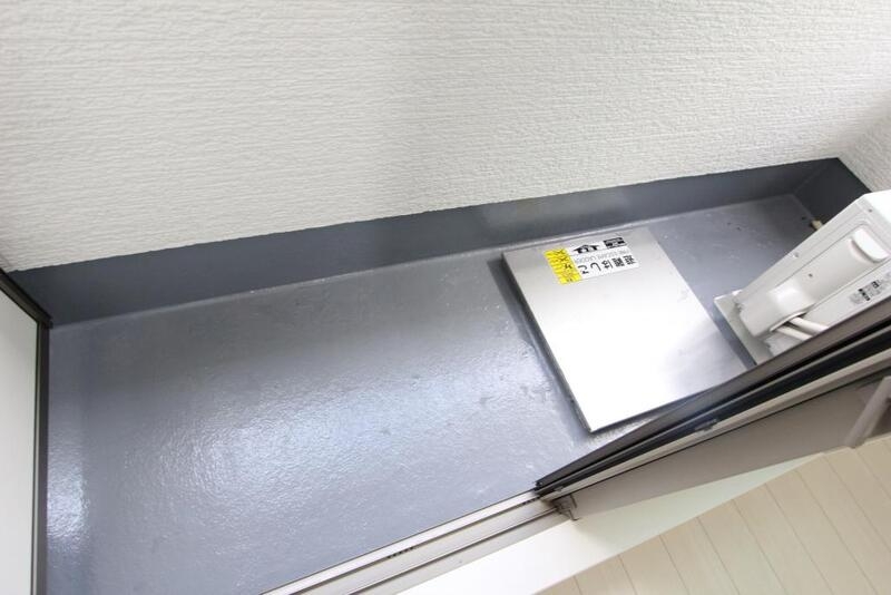 バルコニー　洗濯物干しも標準設備