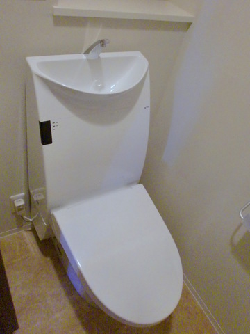 トイレ　★温水洗浄便座★