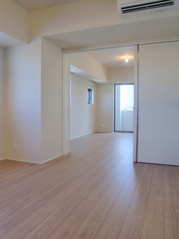 居室・リビング　★ＬＤＫ１０帖★