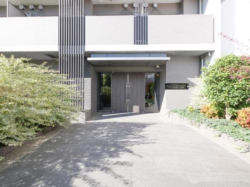 エントランス　エントランス