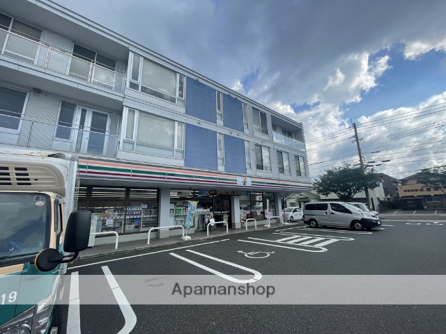 コンビニ　セブン－イレブン鹿児島紫原３丁目店（コンビニ）まで224m