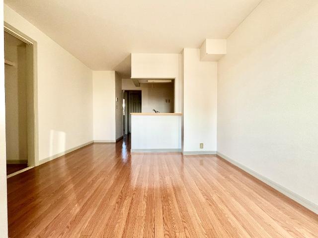 居室・リビング　リビング