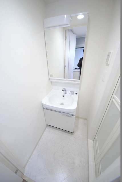 洗面設備　写真は３１０号室