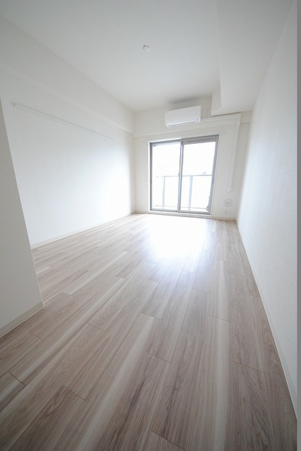 居室・リビング　写真は３１０号室