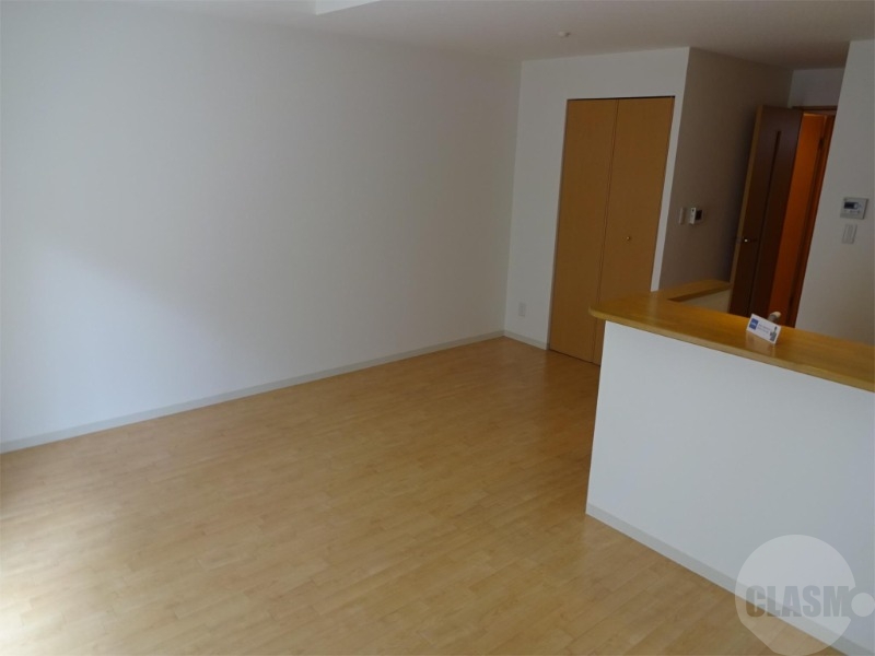 居室・リビング　１３．７帖のリビング