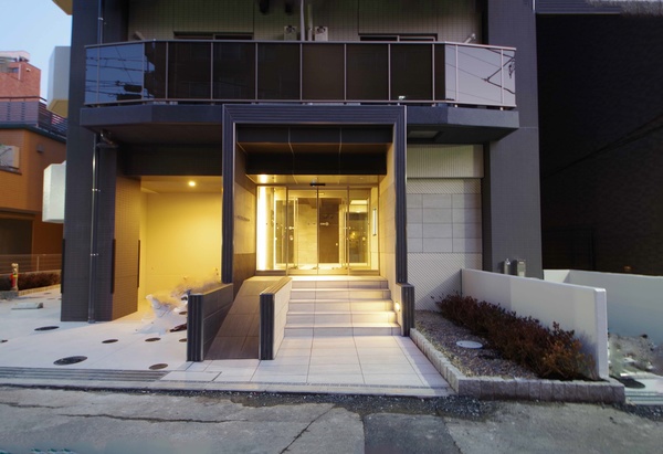 エントランス　エントランス