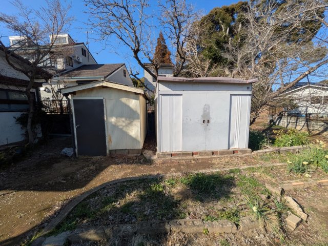 収納　屋外倉庫が2つ！