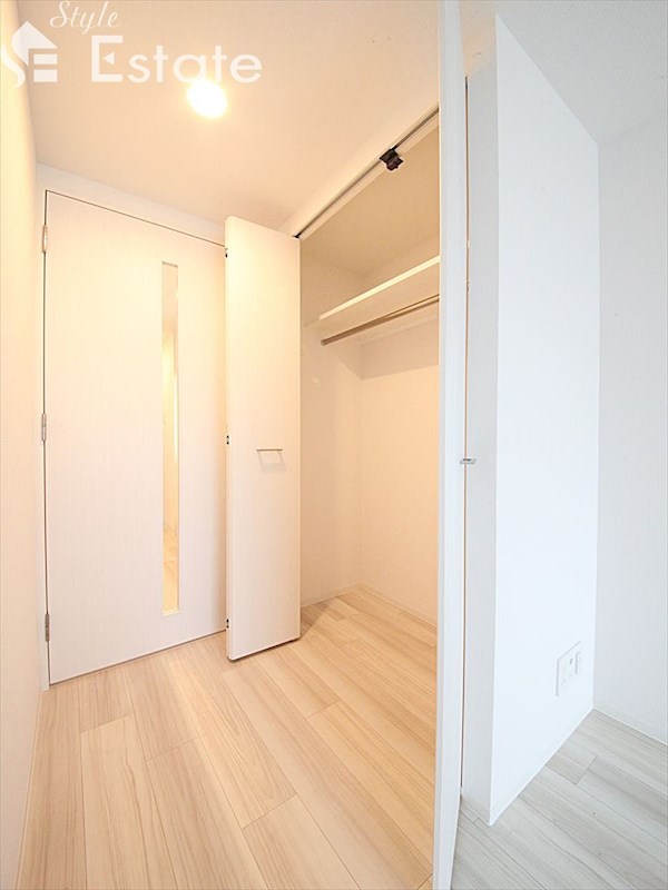 収納　クローゼット