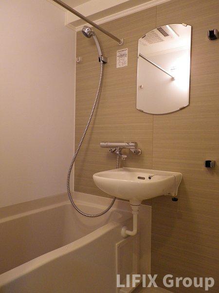 バス・シャワールーム　風呂