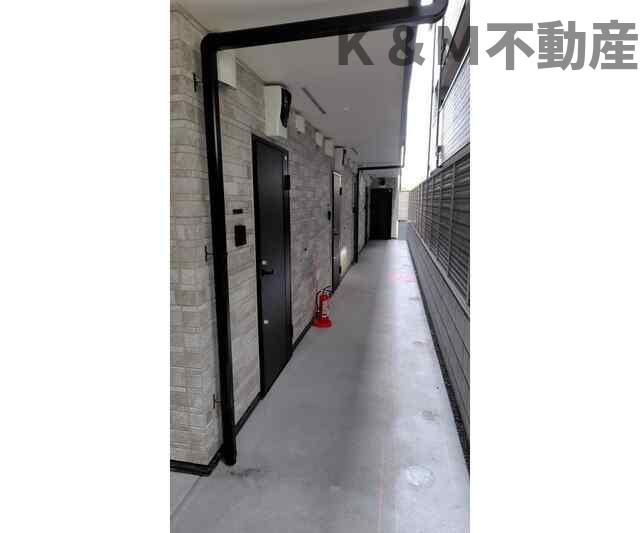 ロビー　落ち着いたロビーです