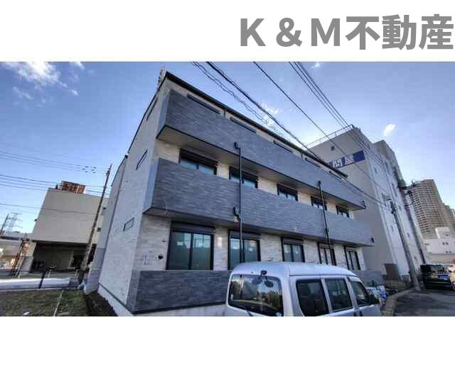 バルコニー　開放的で明るい空間を演出してくれるバルコニーです