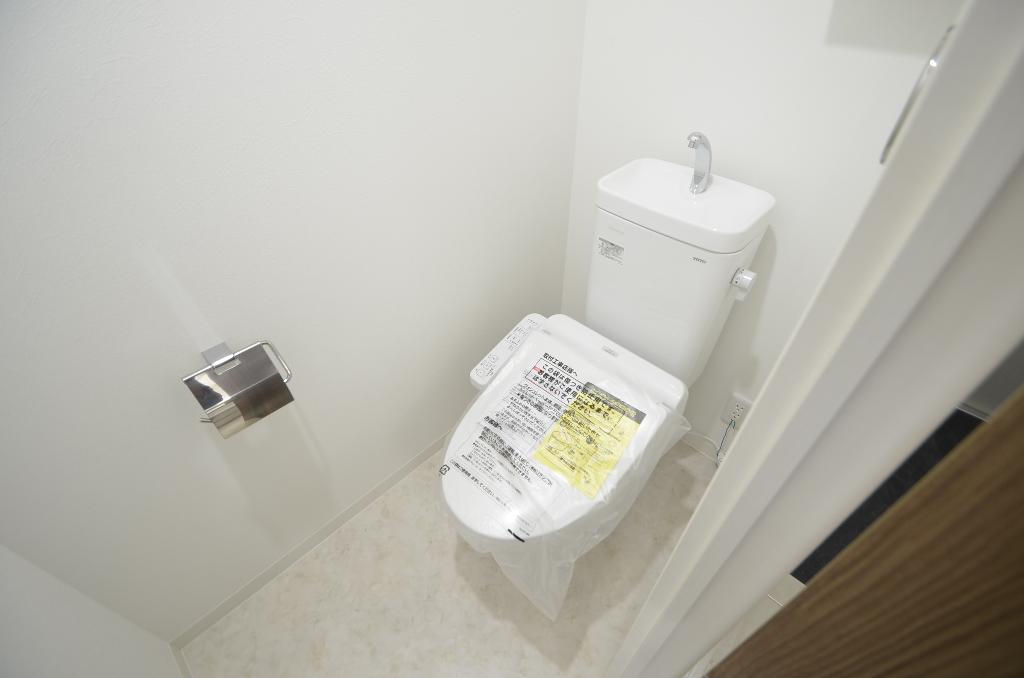 トイレ　シャワー付トイレ