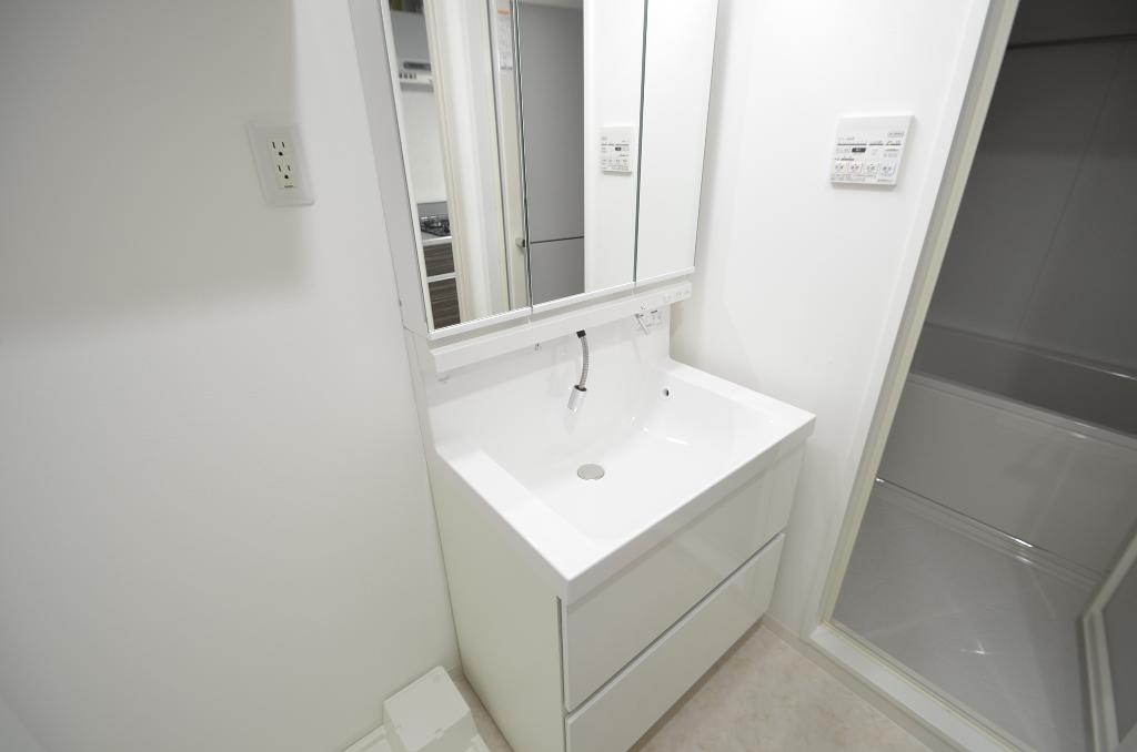 洗面設備　洗髪洗面化粧台