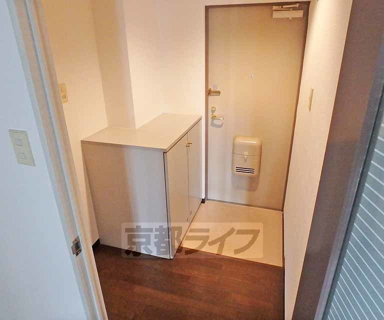 玄関　玄関ホールです
