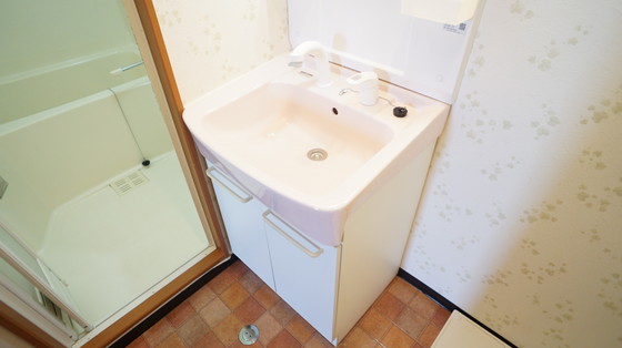 洗面設備　洗髪洗面化粧台