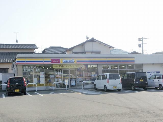 コンビニ　ミニストップ岡垣百合ヶ丘店（コンビニ）まで844m
