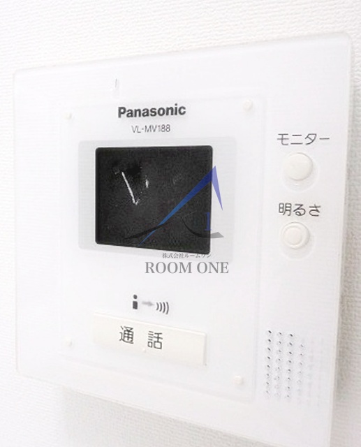 セキュリティ　モニター付きインターホンです。