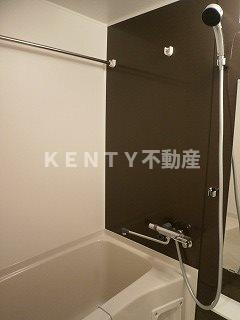 バス・シャワールーム　お風呂です