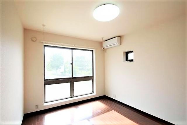 居室・リビング　角部屋の参考画像です。