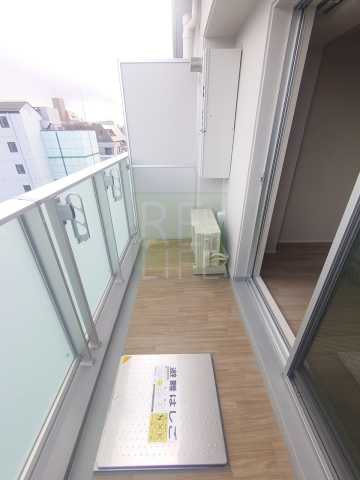 バルコニー　プラウドフラット上野松が谷