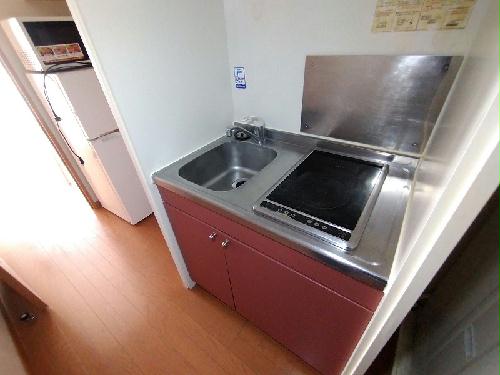 キッチン　仕様・設備は現況と異なる場合がございます