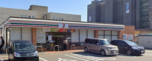 コンビニ　セブンイレブン博多東比恵2丁目店（コンビニ）まで288m