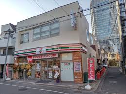 コンビニ　セブンイレブン世田谷用賀2丁目店（コンビニ）まで616m