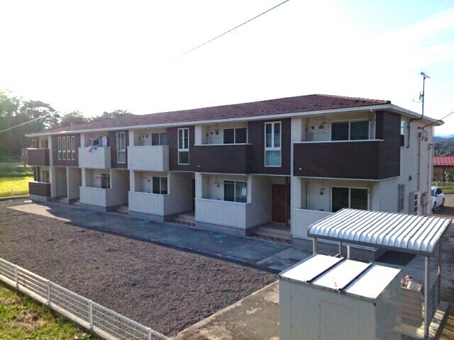 建物外観　外観は落ち着いています