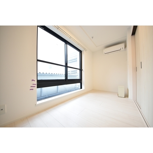 居室・リビング　居室