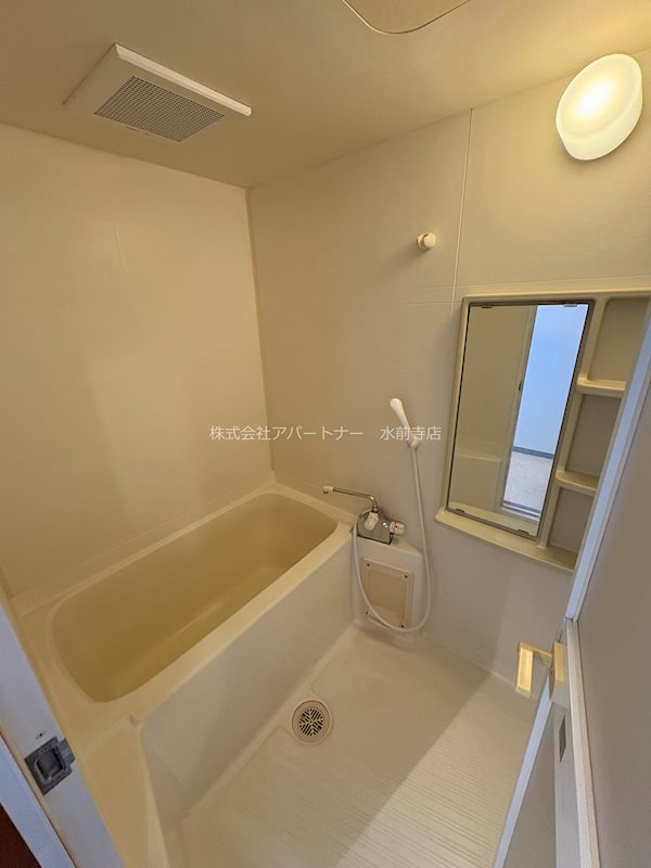 バス・シャワールーム　清潔なお風呂で1日の疲れをリフレッシュ！