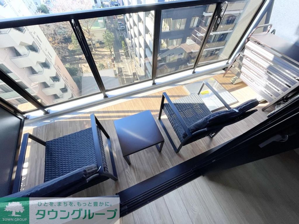 バルコニー　バルコニー