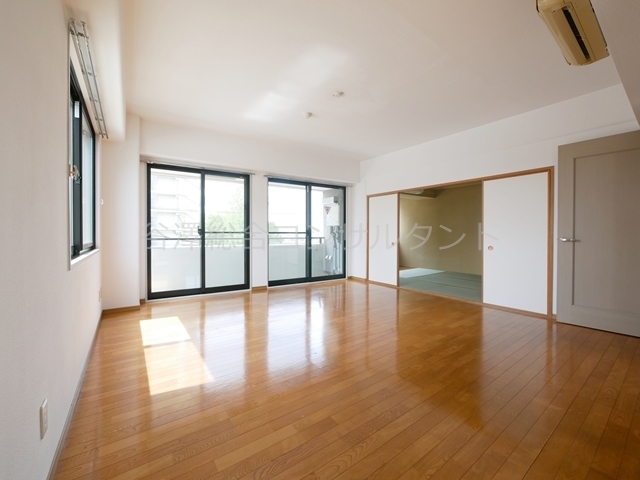 居室・リビング　エアコン付き