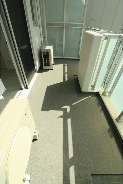 バルコニー　☆広々とした玄関☆