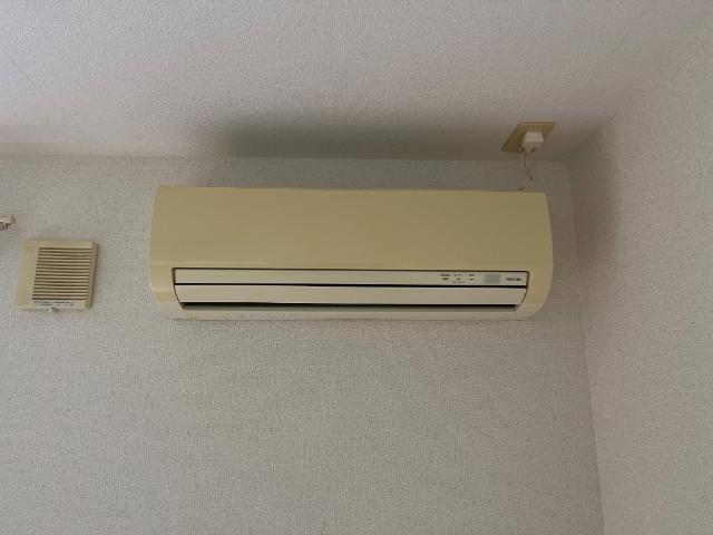 その他設備　リビングエアコン