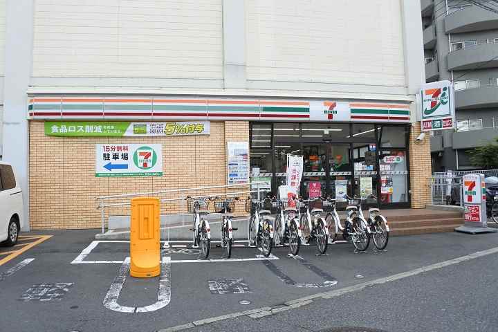 コンビニ　セブン-イレブン 川崎中原区役所前店（コンビニ）まで762m