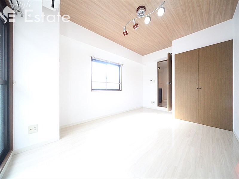 居室・リビング　内装