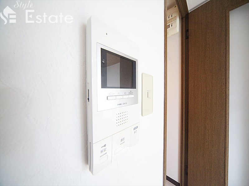 セキュリティ　モニター付きインターホン