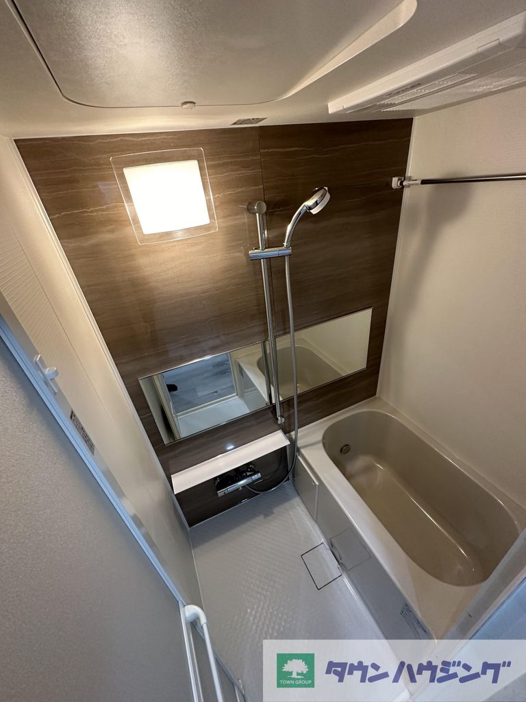 バス・シャワールーム　バス