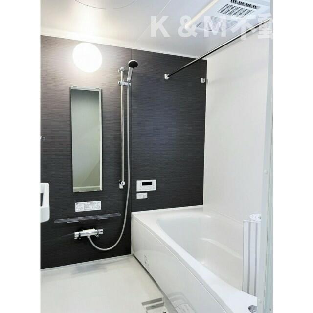 バス・シャワールーム　お風呂です